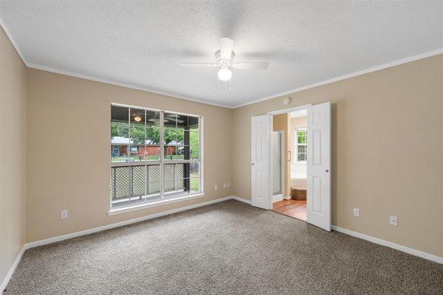 943 Randy Drive, Woodway, TX 76712