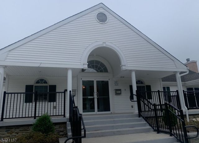 121 Jamestown Rd 121, Bernards Twp., NJ 07920