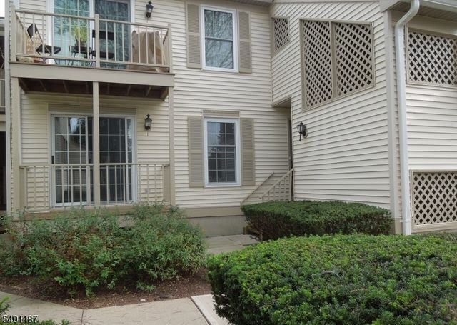 121 Jamestown Rd 121, Bernards Twp., NJ 07920