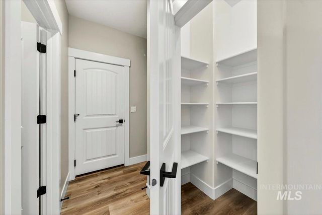 1289 W Christopher Dr., Meridian, ID 83642