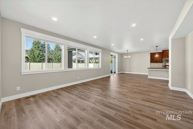 1289 W Christopher Dr., Meridian, ID 83642
