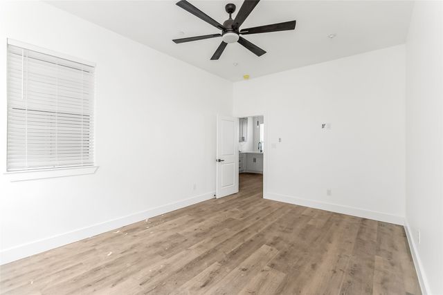 1105 Poindexter Street B2, Fort Worth, TX 76102