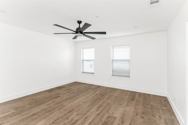 1105 Poindexter Street B2, Fort Worth, TX 76102