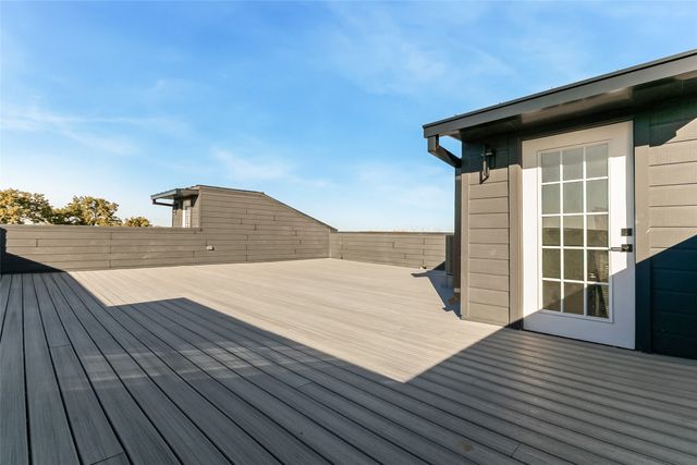 1105 Poindexter Street B2, Fort Worth, TX 76102