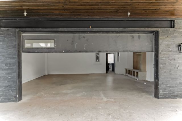 1105 Poindexter Street B2, Fort Worth, TX 76102