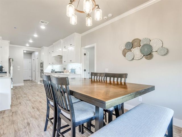 3204 Hayven Circle, Yukon, OK 73099
