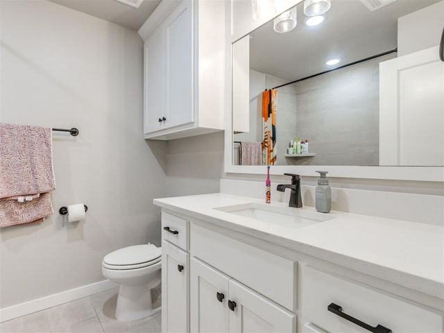3204 Hayven Circle, Yukon, OK 73099