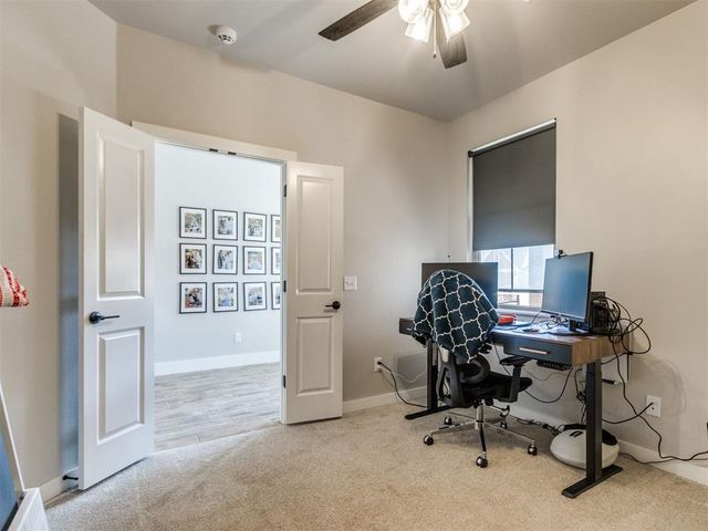 3204 Hayven Circle, Yukon, OK 73099