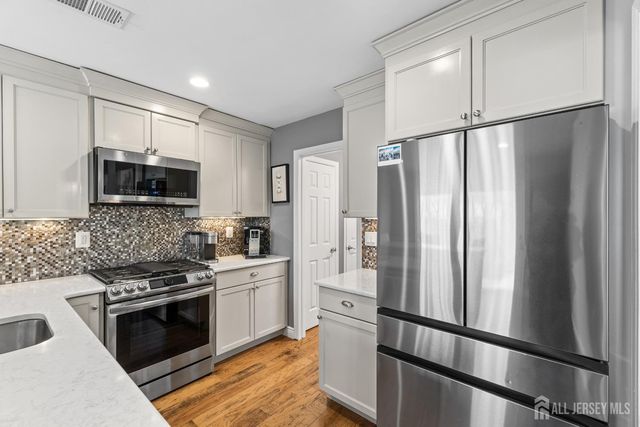 126 Wainwright Drive, Old Bridge, NJ 08857