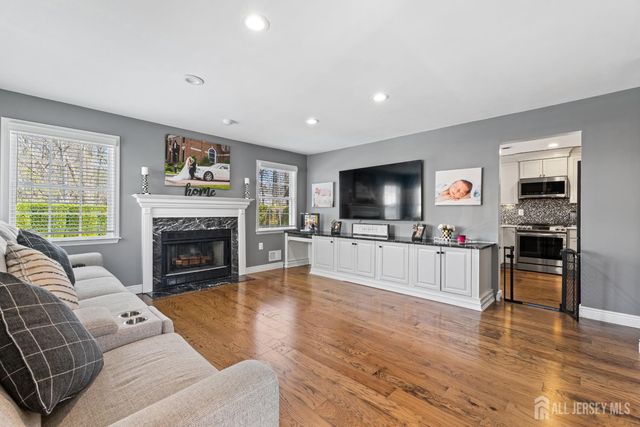 126 Wainwright Drive, Old Bridge, NJ 08857