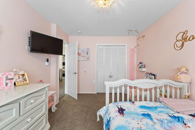 126 Wainwright Drive, Old Bridge, NJ 08857