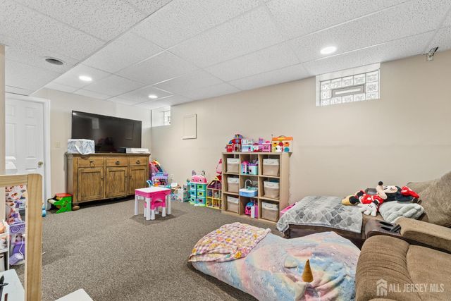 126 Wainwright Drive, Old Bridge, NJ 08857