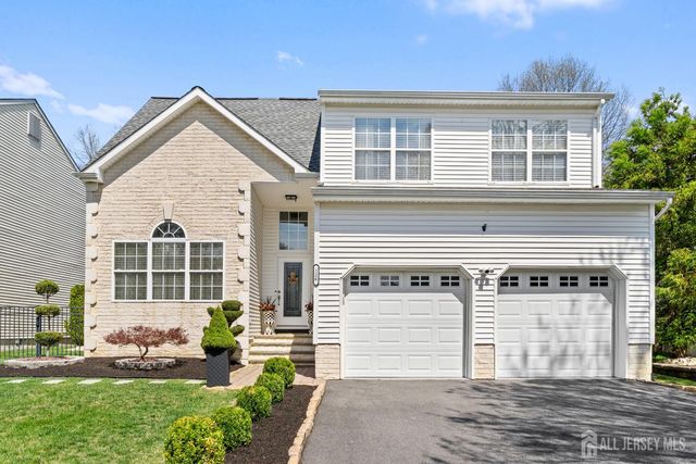 126 Wainwright Drive, Old Bridge, NJ 08857