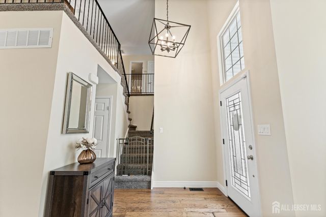 126 Wainwright Drive, Old Bridge, NJ 08857