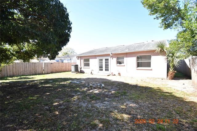 818 GRAY STREET S, Gulfport, FL 33707