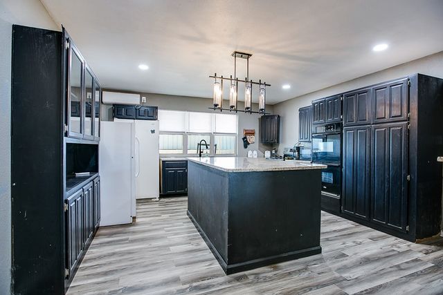 11318 Dallas Street, Carlsbad, TX 76934