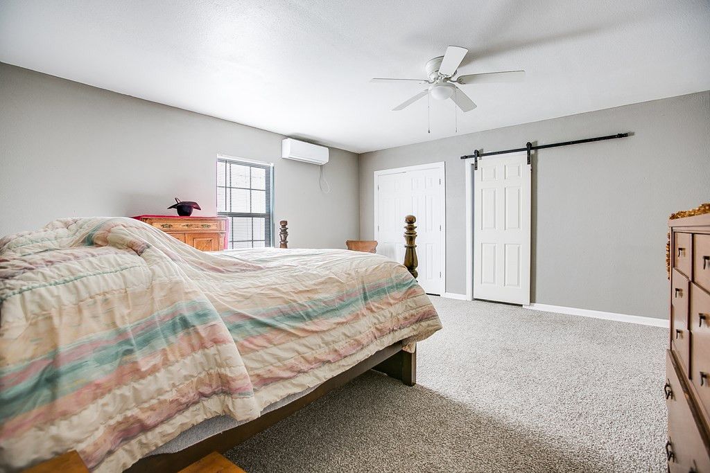 Image 12 of property listing at 11318 Dallas Street, Carlsbad, TX 76934