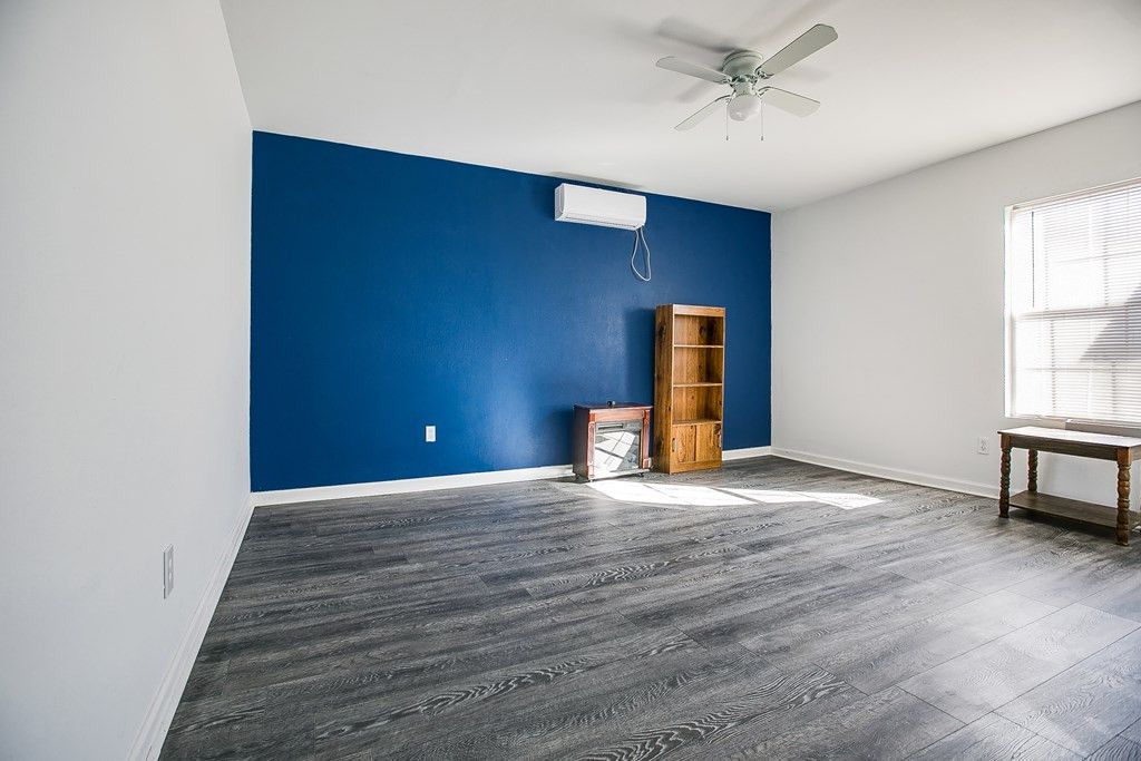 Image 16 of property listing at 11318 Dallas Street, Carlsbad, TX 76934