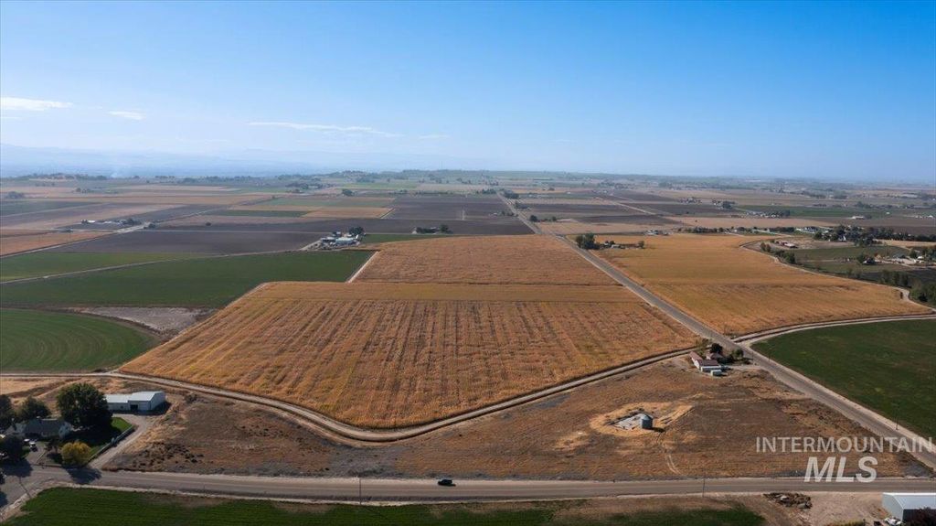 17391 Homedale Rd, Caldwell, ID 83607 photo 11