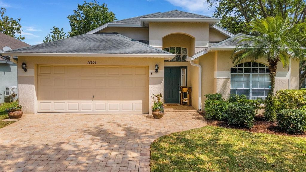 16905 HAWKRIDGE ROAD, Lithia, FL 33547
