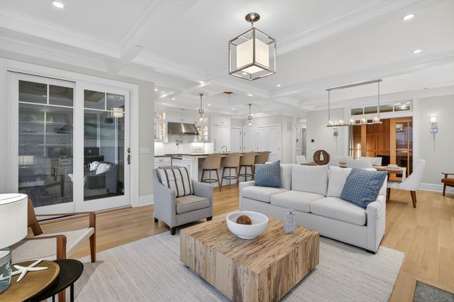 22 West Main Street 11, Groton, CT 06355