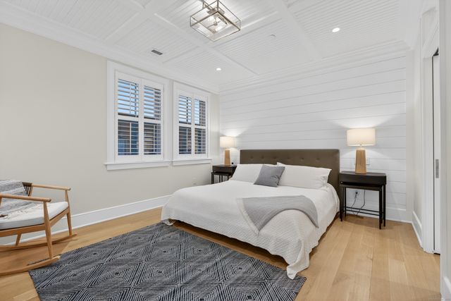 22 West Main Street 11, Groton, CT 06355