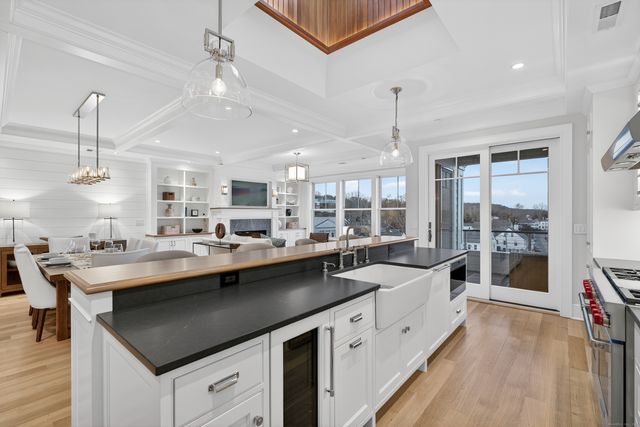 22 West Main Street 11, Groton, CT 06355