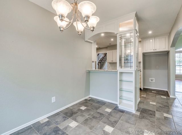 8800 N 123rd East Avenue, Owasso, OK 74055
