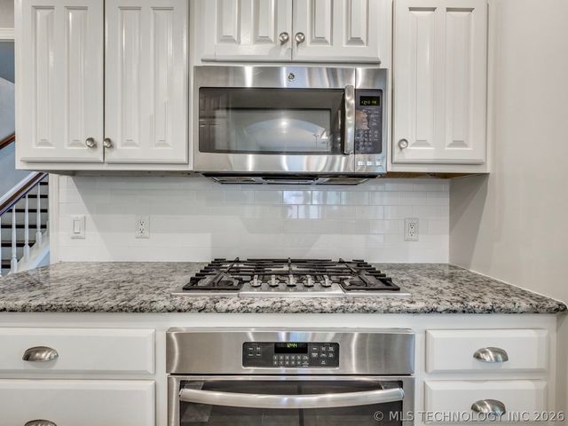 8800 N 123rd East Avenue, Owasso, OK 74055