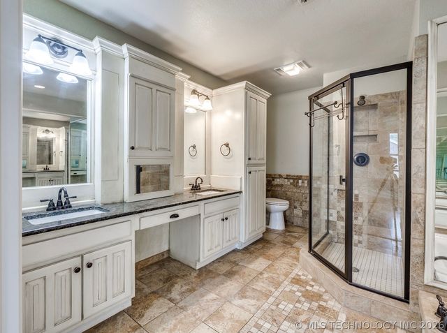 8800 N 123rd East Avenue, Owasso, OK 74055