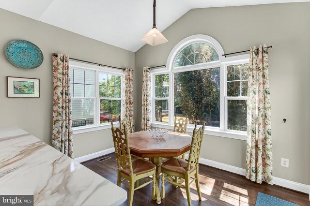 4004 9TH ST S, Arlington, VA 22204