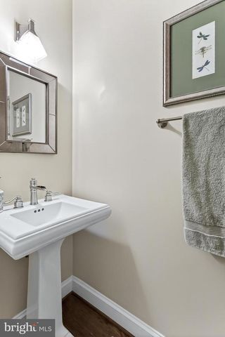 4004 9TH ST S, Arlington, VA 22204