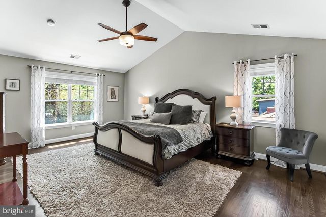 4004 9TH ST S, Arlington, VA 22204