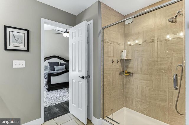 4004 9TH ST S, Arlington, VA 22204