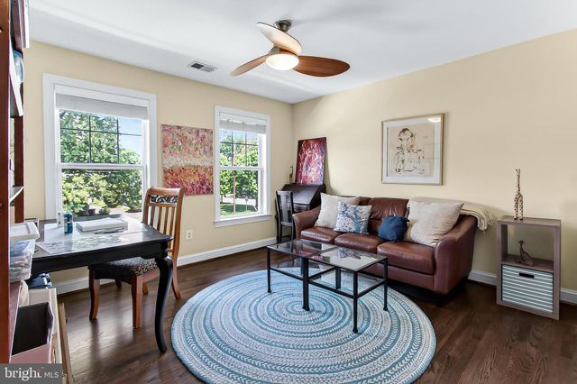 4004 9TH ST S, Arlington, VA 22204