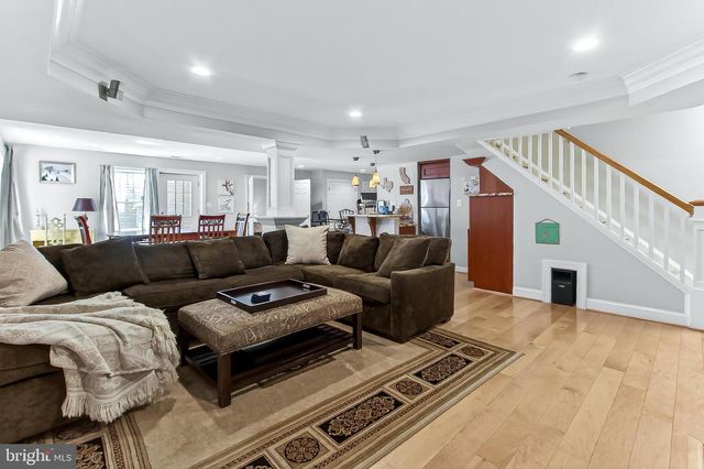 4004 9TH ST S, Arlington, VA 22204