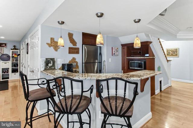 4004 9TH ST S, Arlington, VA 22204