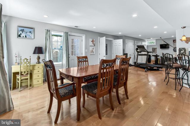 4004 9TH ST S, Arlington, VA 22204