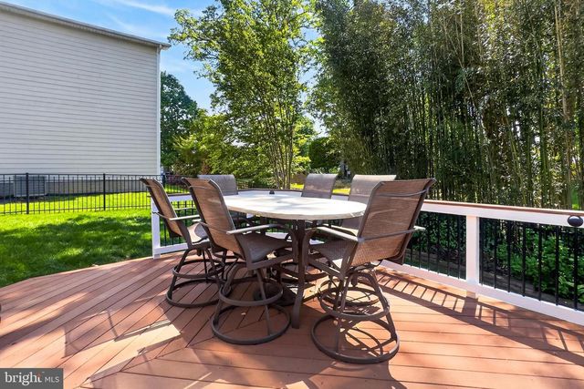 4004 9TH ST S, Arlington, VA 22204