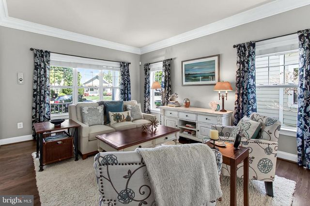 4004 9TH ST S, Arlington, VA 22204