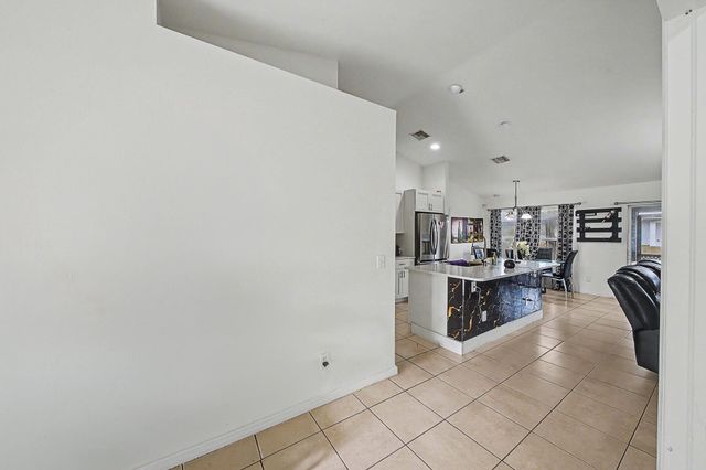 2900 W 42nd St Street W, Lehigh Acres, FL 33971