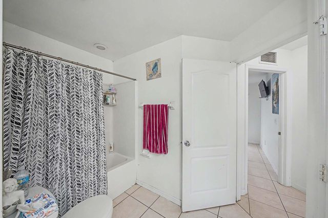 2900 W 42nd St Street W, Lehigh Acres, FL 33971