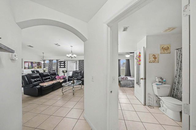 2900 W 42nd St Street W, Lehigh Acres, FL 33971