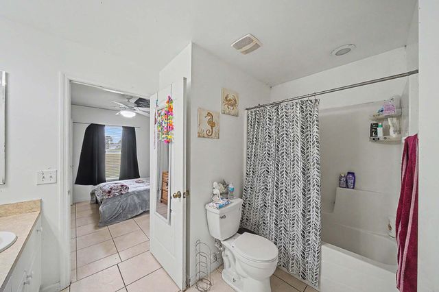 2900 W 42nd St Street W, Lehigh Acres, FL 33971