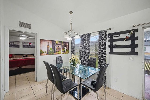 2900 W 42nd St Street W, Lehigh Acres, FL 33971