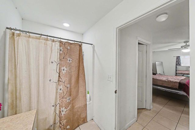 2900 W 42nd St Street W, Lehigh Acres, FL 33971
