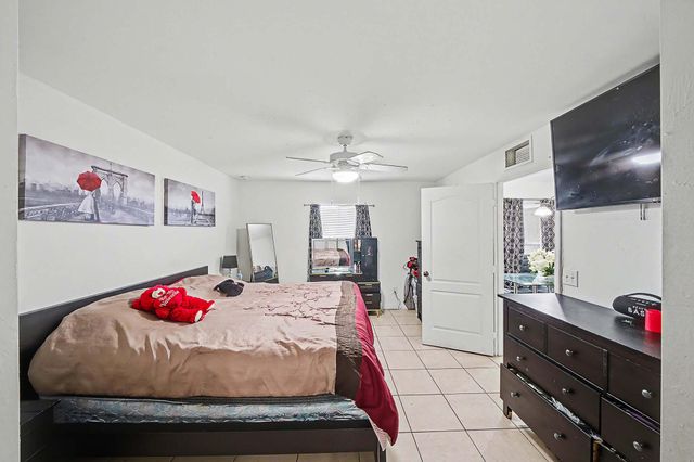 2900 W 42nd St Street W, Lehigh Acres, FL 33971