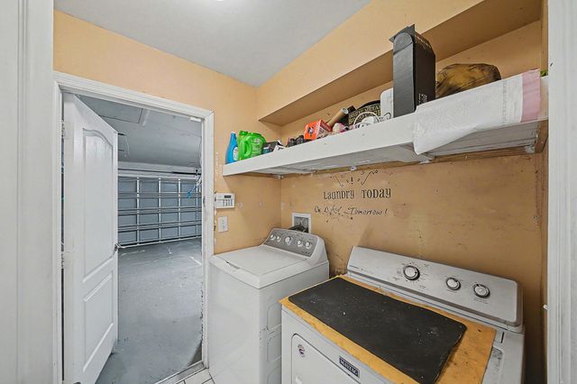 2900 W 42nd St Street W, Lehigh Acres, FL 33971