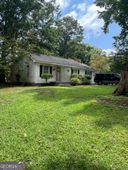 95 Dellinger Road NE, Rome, GA 30161
