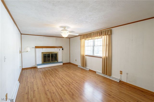 425 Providence Avenue SE, New Philadelphia, OH 44663